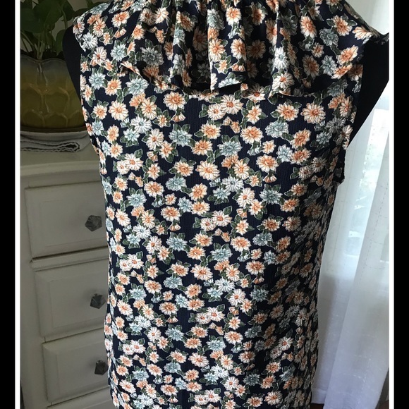 PRETTY TOP!❤️❤️❤️ - Picture 4 of 8